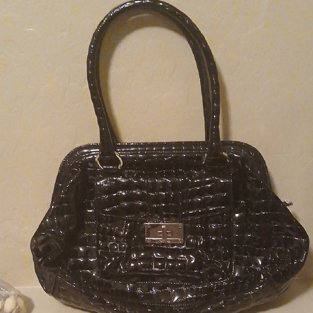 Elegant Black Crocodile-Embossed Handbag
